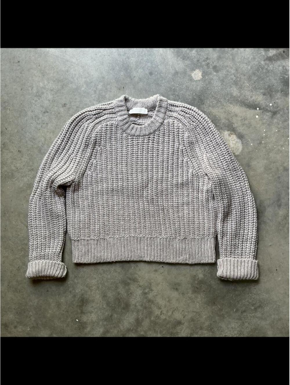 Abercrombie & Fitch Beige Knit Sweater